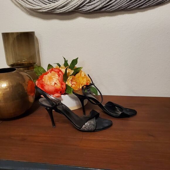 Giorgio Armani Satin and Rhinestone Heels Sz 40 - Picture 2 of 7